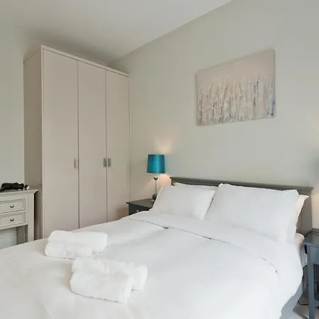 The Mary Robinson - Hiphipstay Dublin