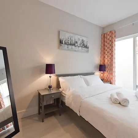 The Mary Robinson - Hiphipstay * Dublin